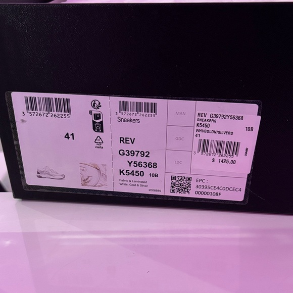 CHANEL Iridescent Cream Sneakers - Picture 6 of 6